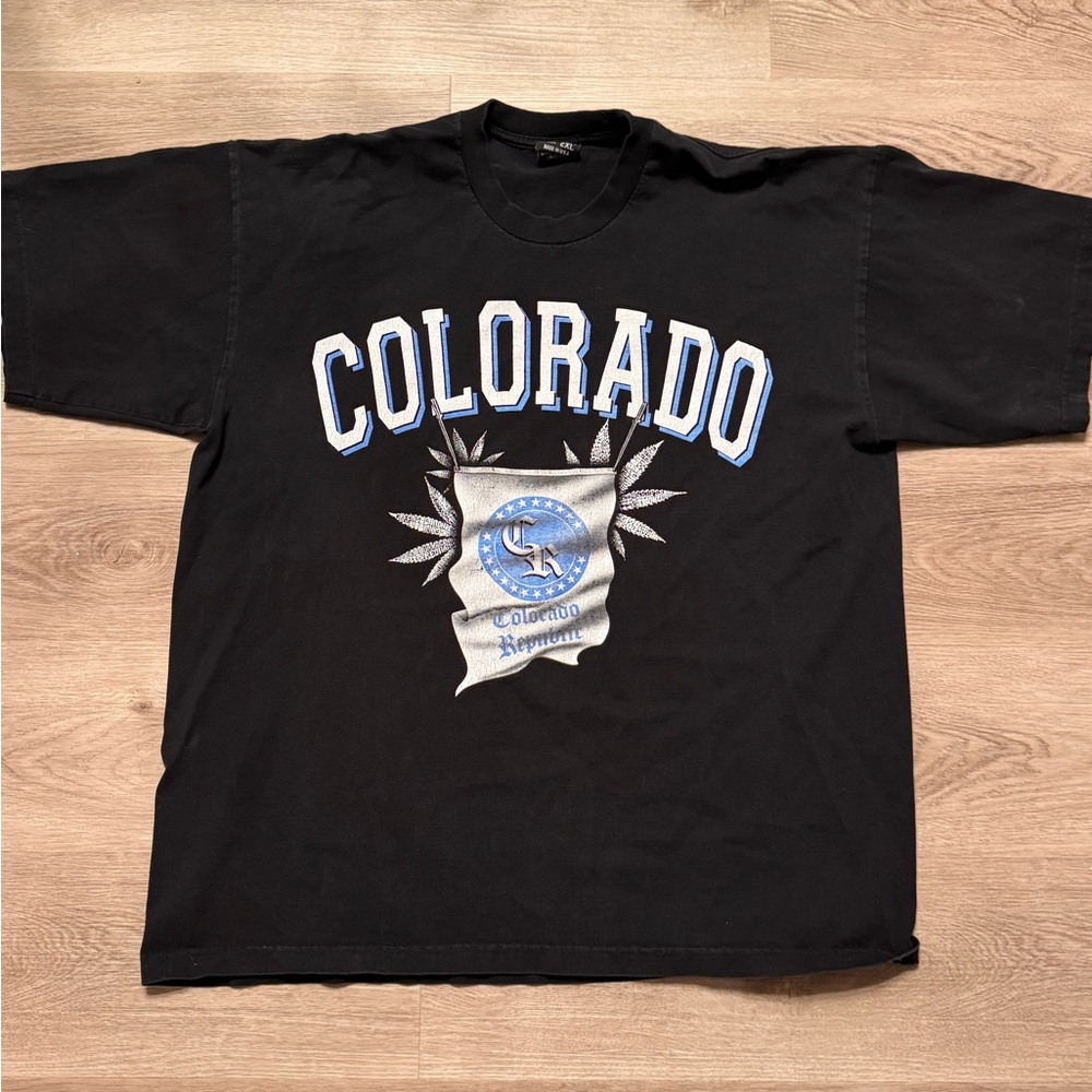 Vintage Pro Tag Heavyweight Colorado Republic Mary Jane Black Graphic T-Shirt